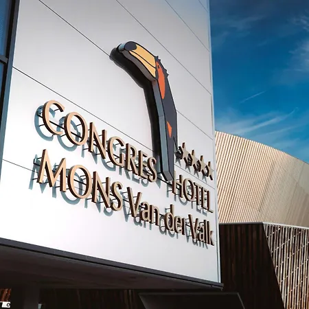 فندق Der Valk Congres & 4*
