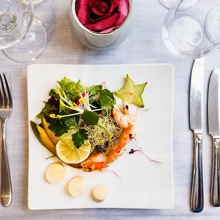 Der Valk Congres & 4*