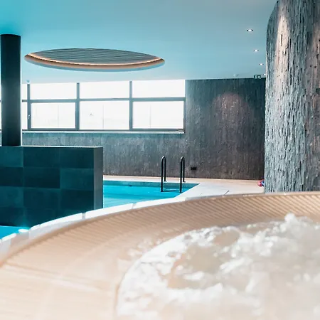 Otel Der Valk Congres & 4*