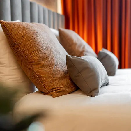 Otel Der Valk Congres & Mons