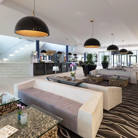 Der Valk Congres & 4*